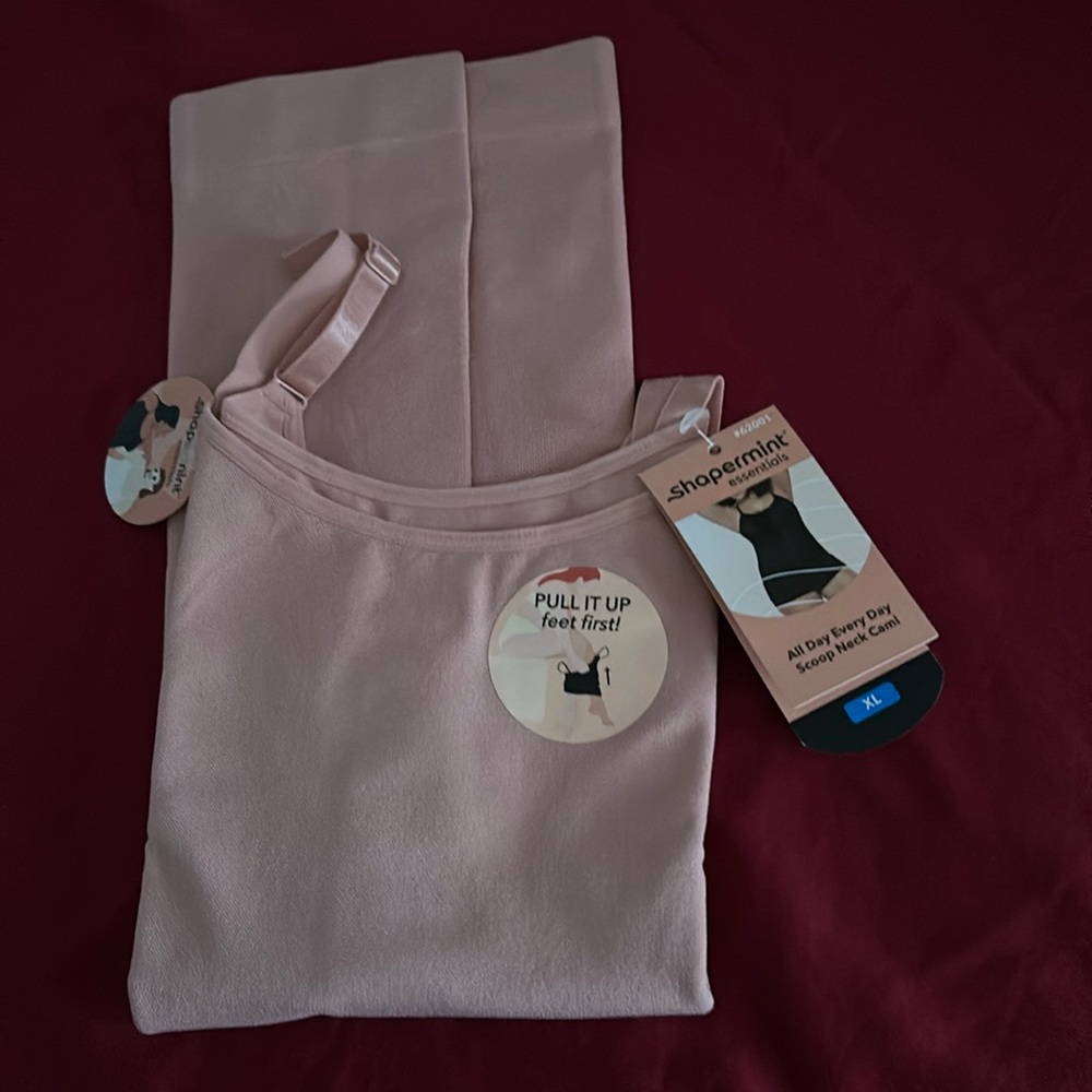 Shapermint scoop neck cami
